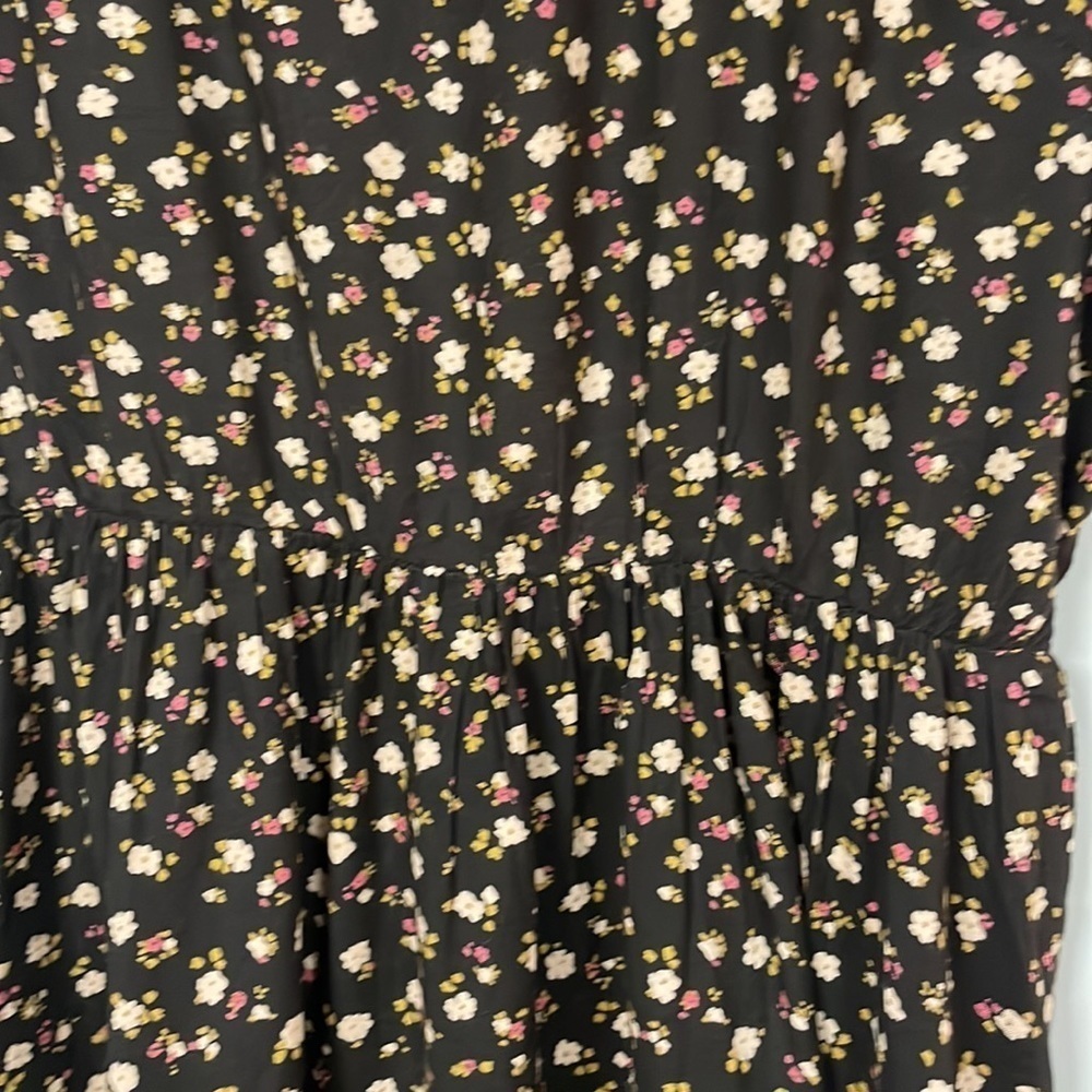Billabong Brown Tiny Floral Print Dress, M,  Cutout back, elastic waist, Rayon - Picture 8 of 9